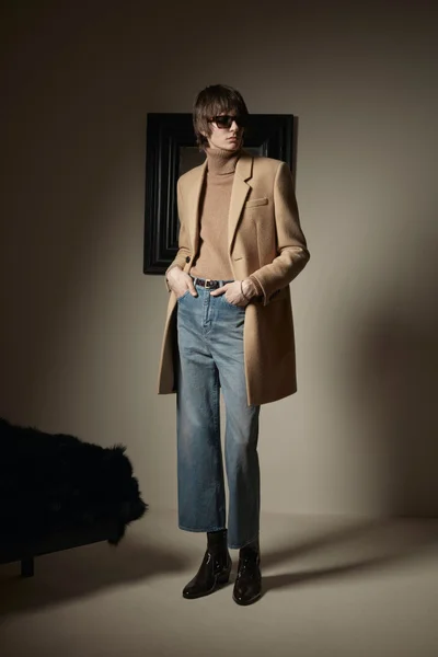 Look 50